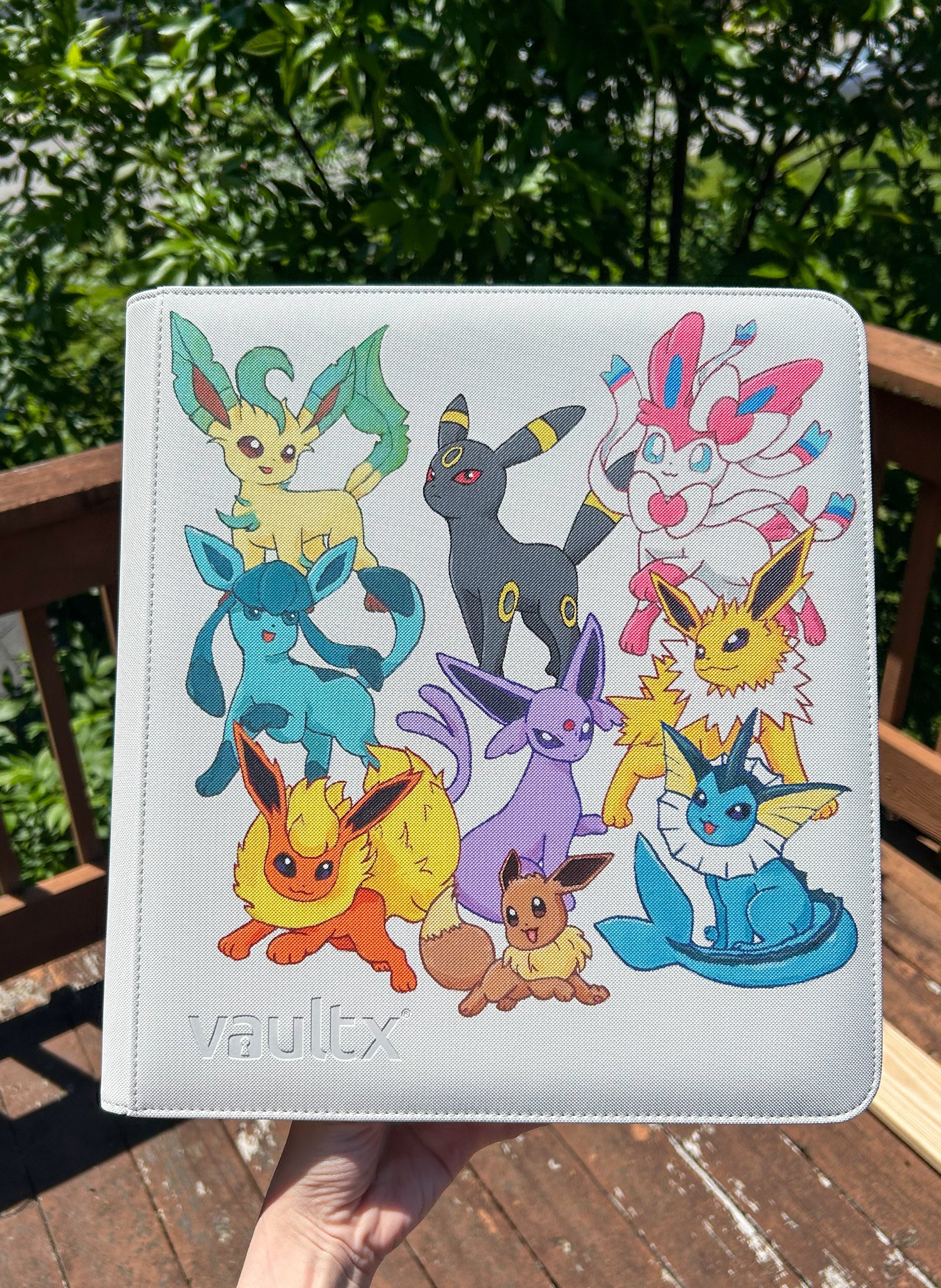 Eeveelutions 12 pocket White Binder